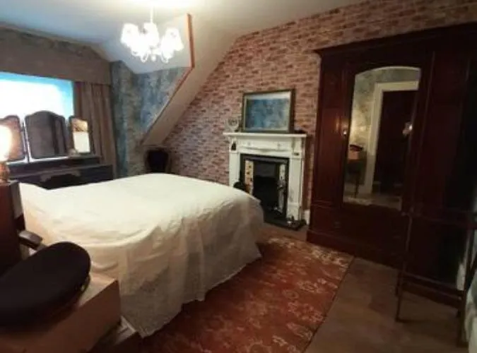 The Attic Apartment At Number 54